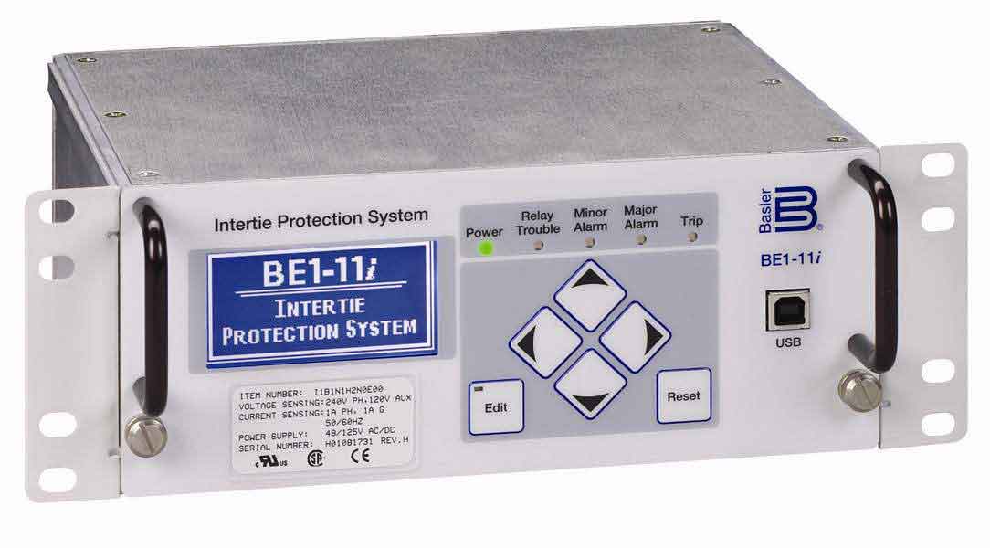 Fully drawout half rack case